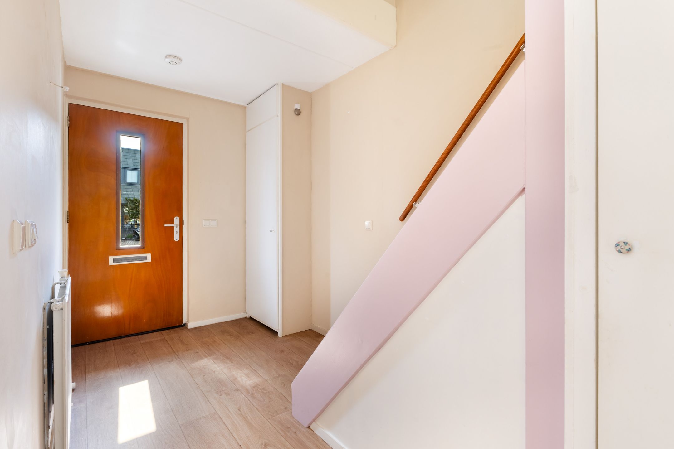 Modernisable Terraced House with Three Bedrooms and West-Facing Garden in IJsselstein — 9