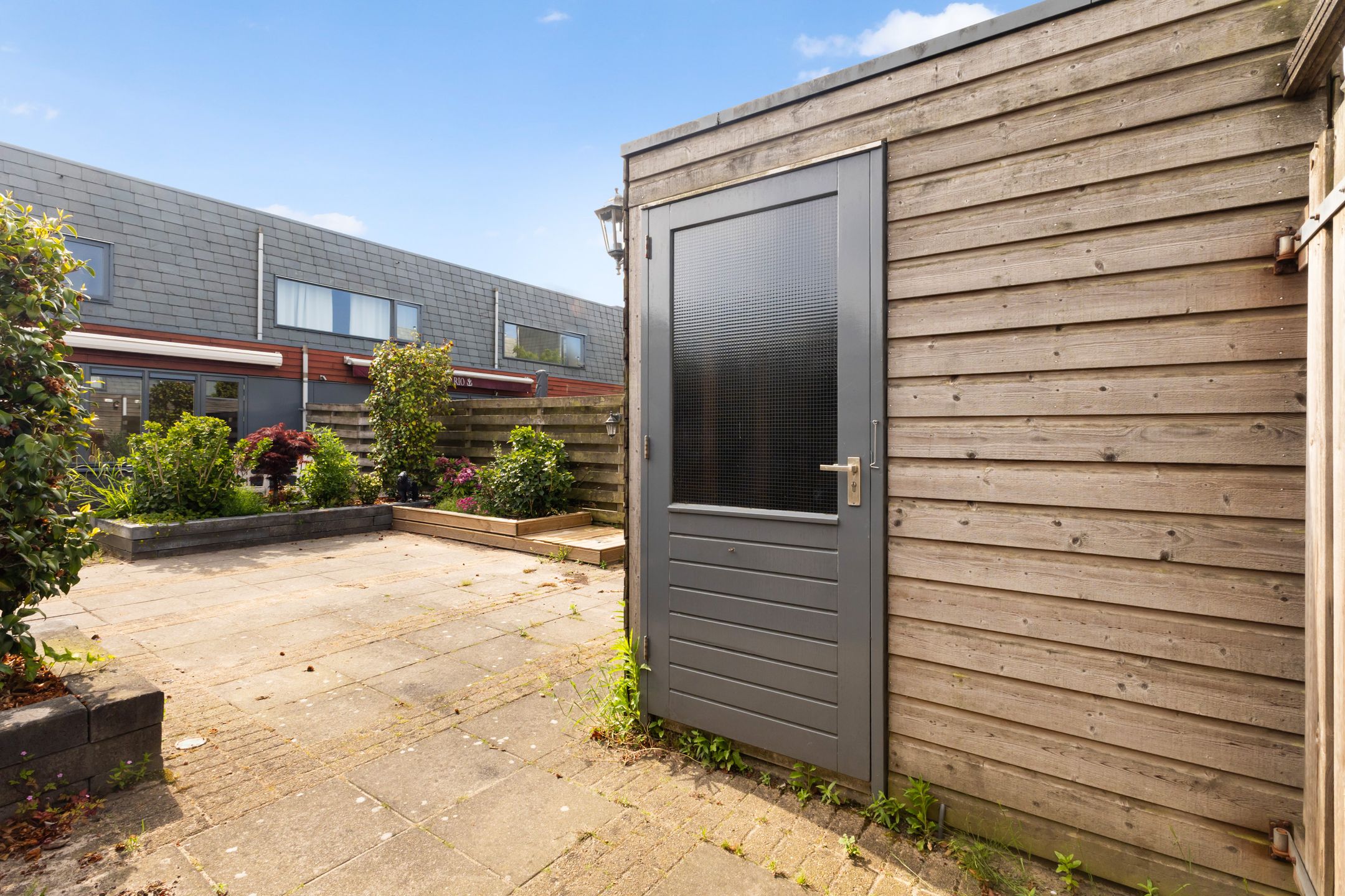 Modernisable Terraced House with Three Bedrooms and West-Facing Garden in IJsselstein — 36