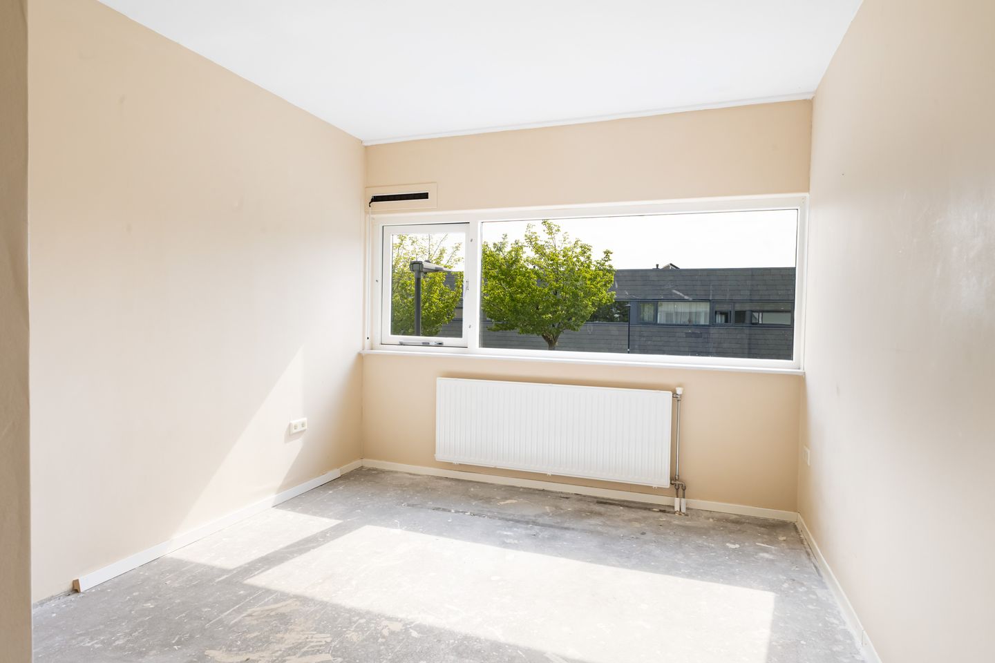 Modernisable Terraced House with Three Bedrooms and West-Facing Garden in IJsselstein — 29