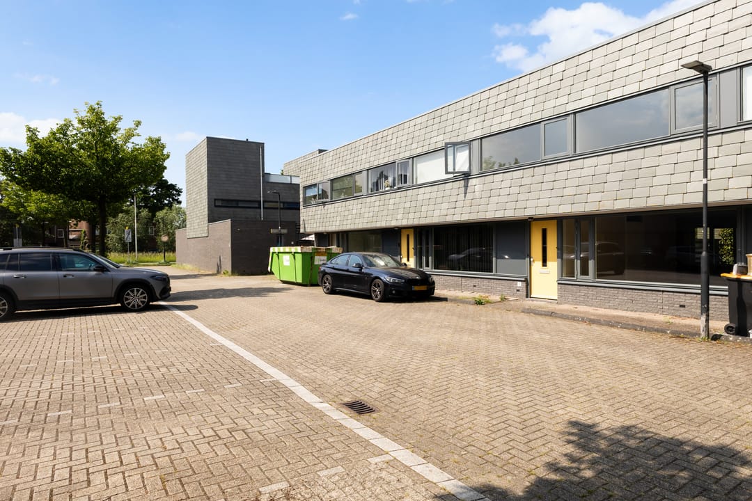 Modernisable Terraced House with Three Bedrooms and West-Facing Garden in IJsselstein — 7