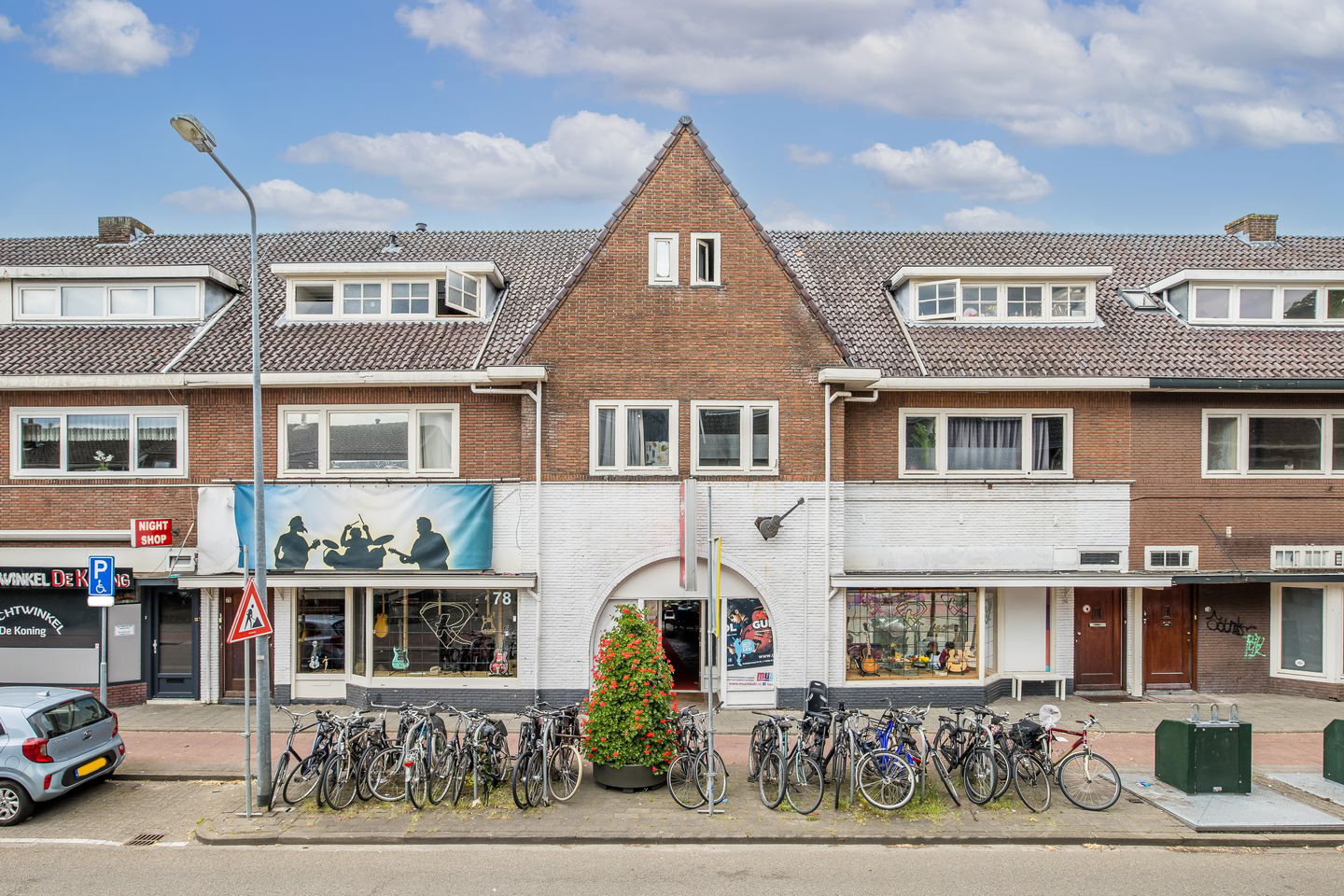 Bekijk foto 1 van Koninginneweg 76-78