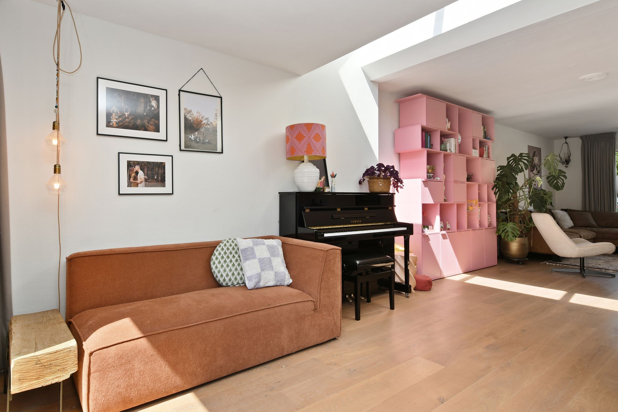 Spacious 5-Bedroom Family Home in Central Nuenen — 12
