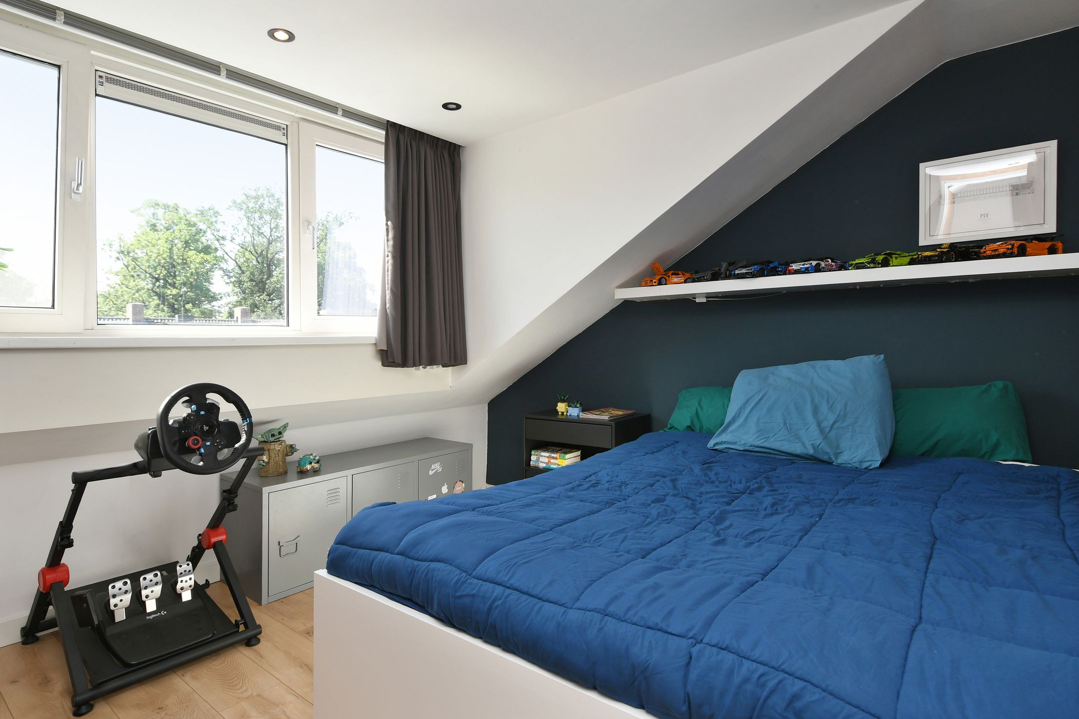 Spacious 5-Bedroom Family Home in Central Nuenen — 33