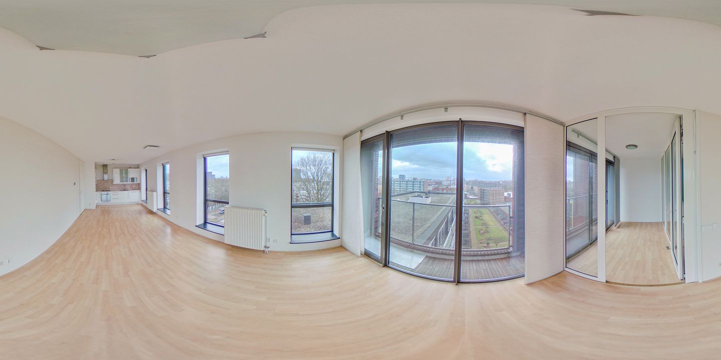 Spacious 3-Bedroom Apartment with South-Facing Balcony in Amsterdam-West — 29