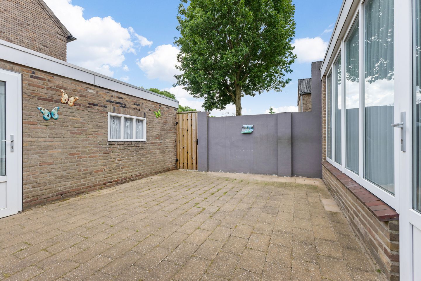 Photo 10 of Laagakkerstraat 21