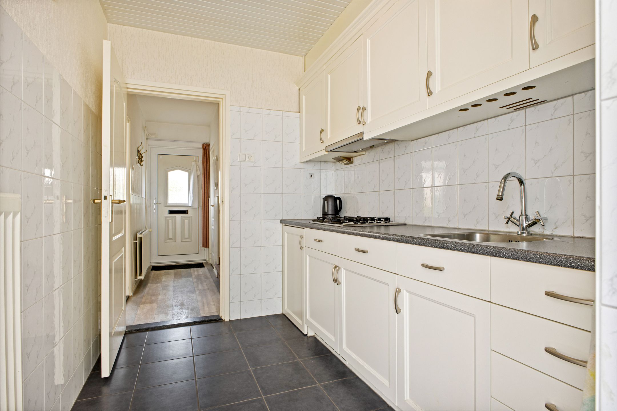 Photo 6 of Laagakkerstraat 21