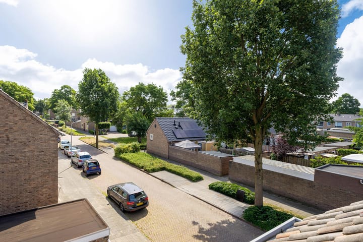 Photo 2 of Laagakkerstraat 21