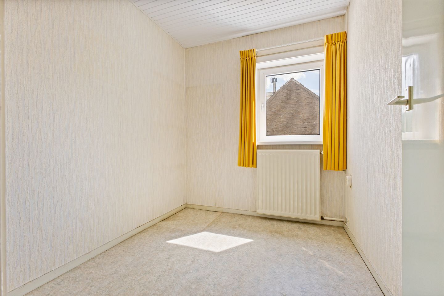 Photo 14 of Laagakkerstraat 21