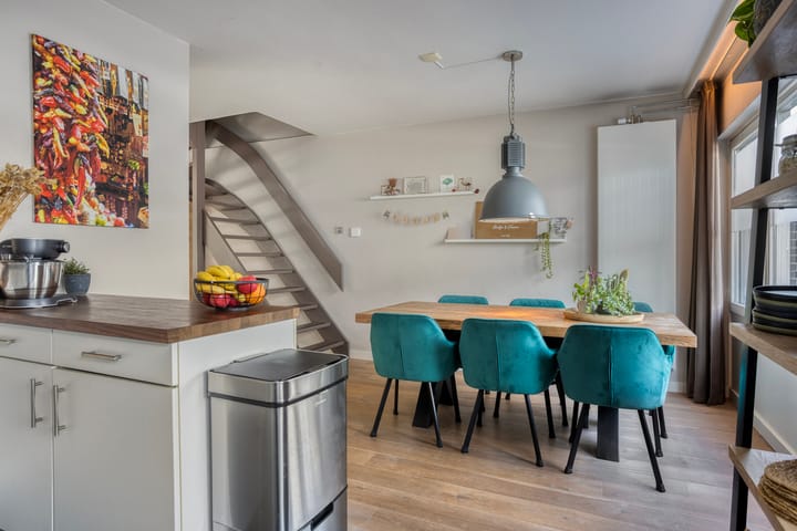 Tussenwoning te koop: Meilustweg 22, Bergen Op Zoom