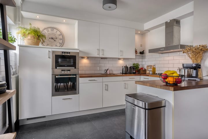 Tussenwoning te koop: Meilustweg 22, Bergen Op Zoom