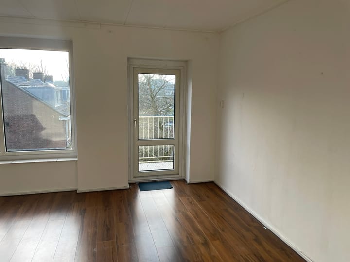 Appartement te koop: Van Almondestraat 46I, Delft