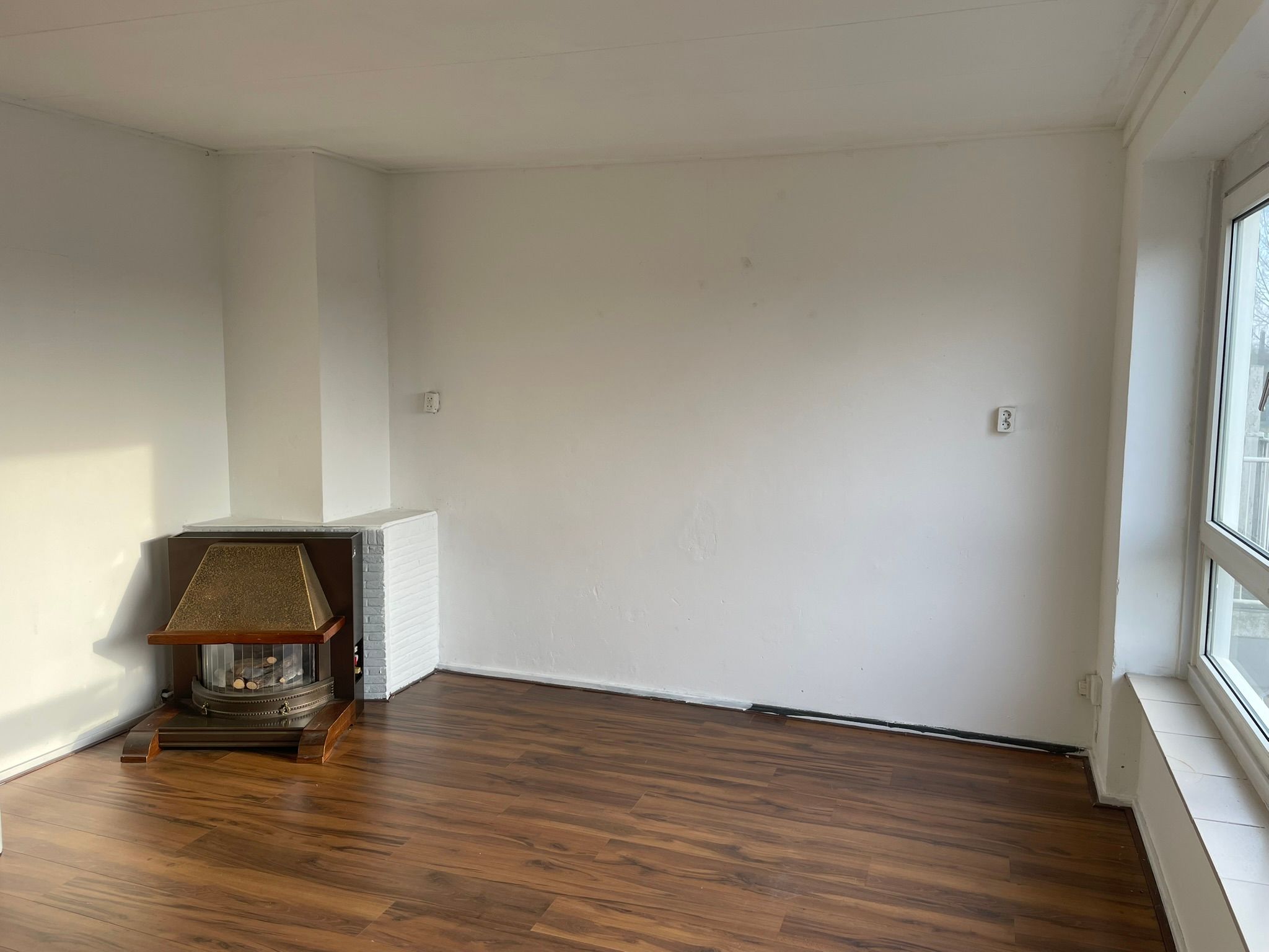 Photo 9 of Van Almondestraat 46-I