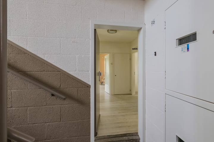Photo 4 of Bachstraat 96