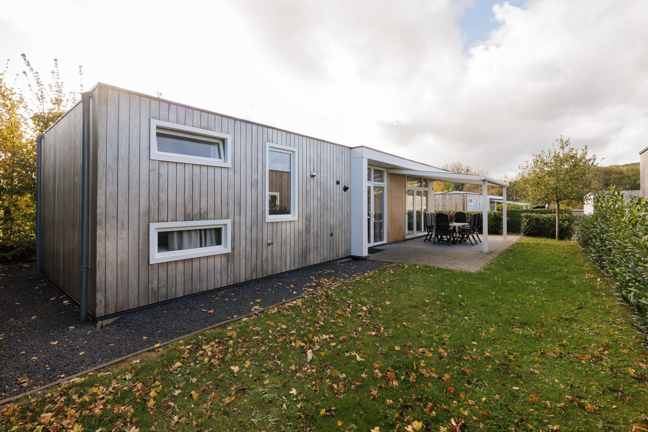 3-bedroom freehold villa in Schin op Geul — photo 2 of 5
