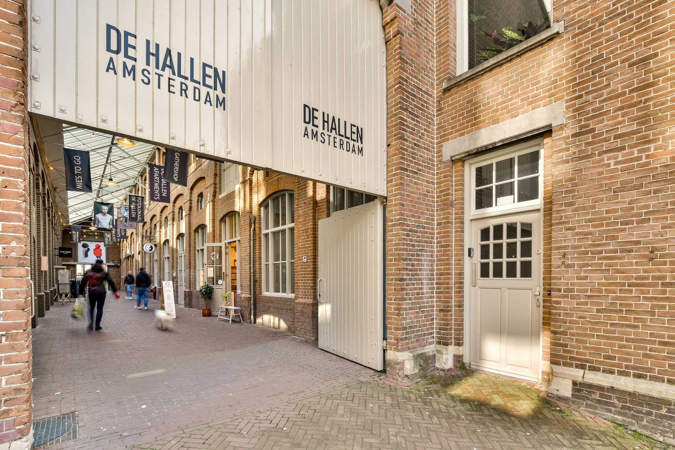 Photo 24 of Geuzenstraat 14-3