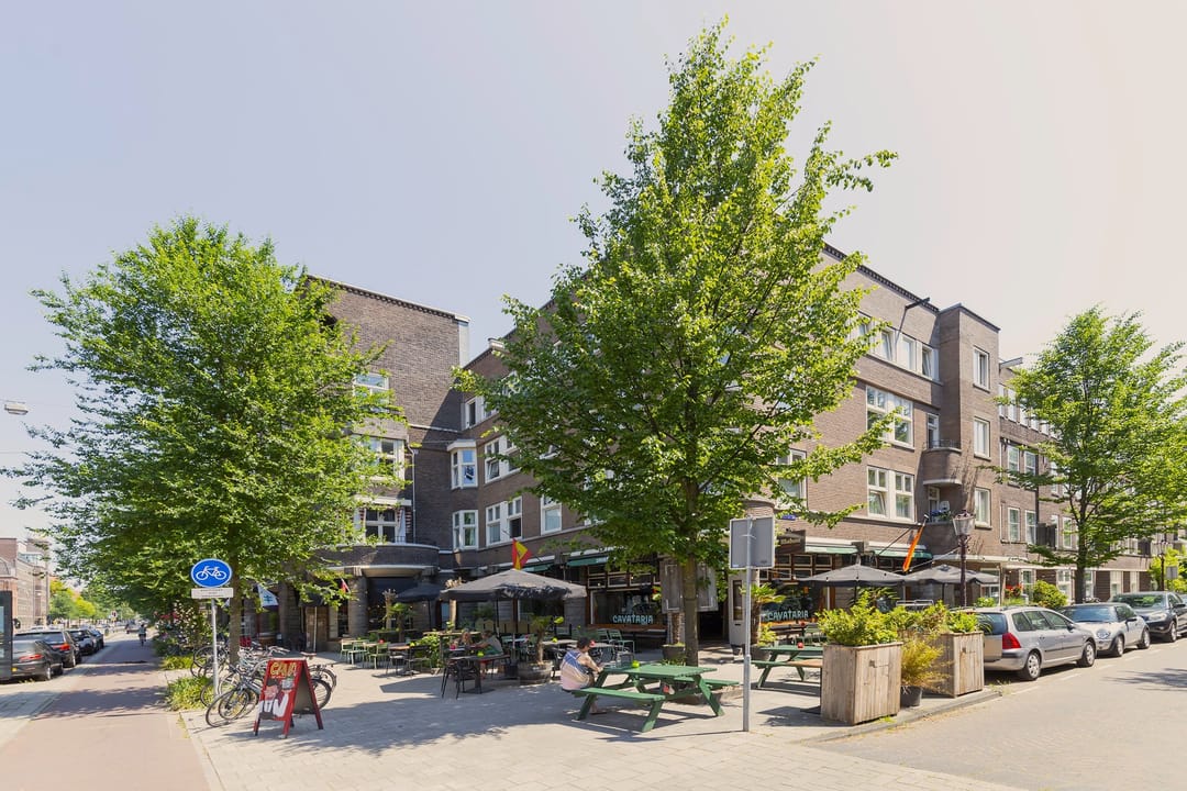 Stylishly Renovated 1930s Apartment with Balcony in Prime Oud-Zuid Location — 26