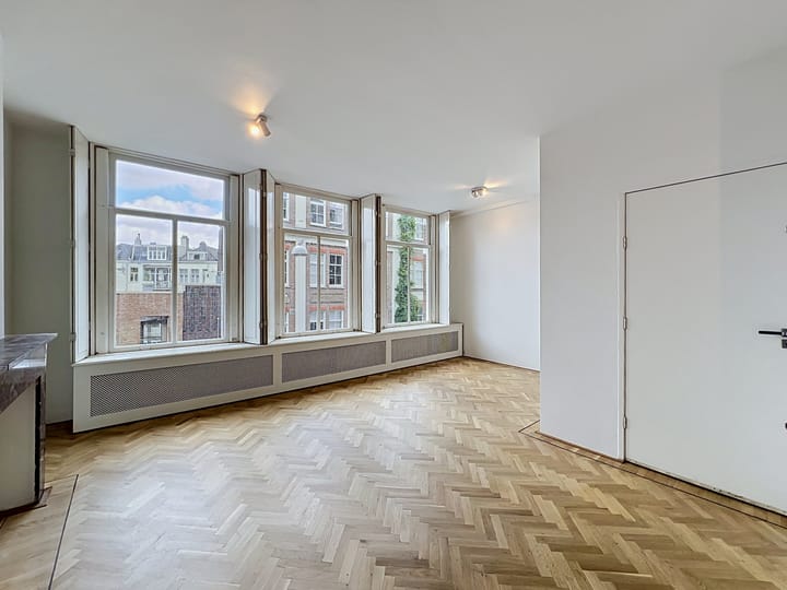 Photo 2 of Gerard Doustraat 230-2