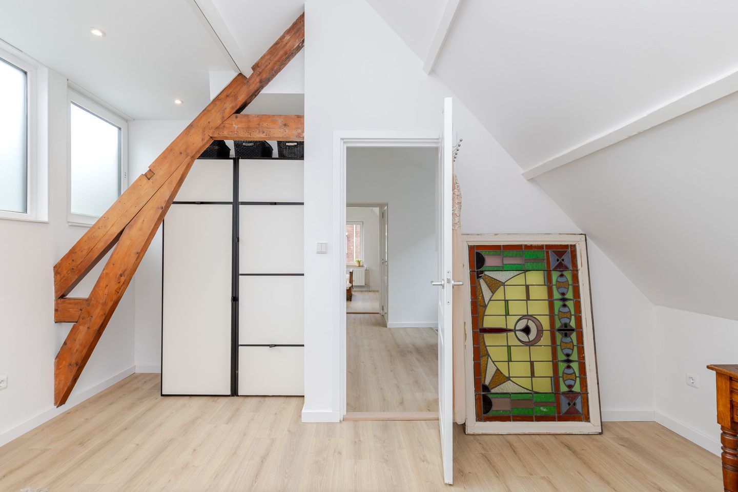 Renovated Townhouse with Double Occupancy Potential in Rotterdam Oude Noorden — 44
