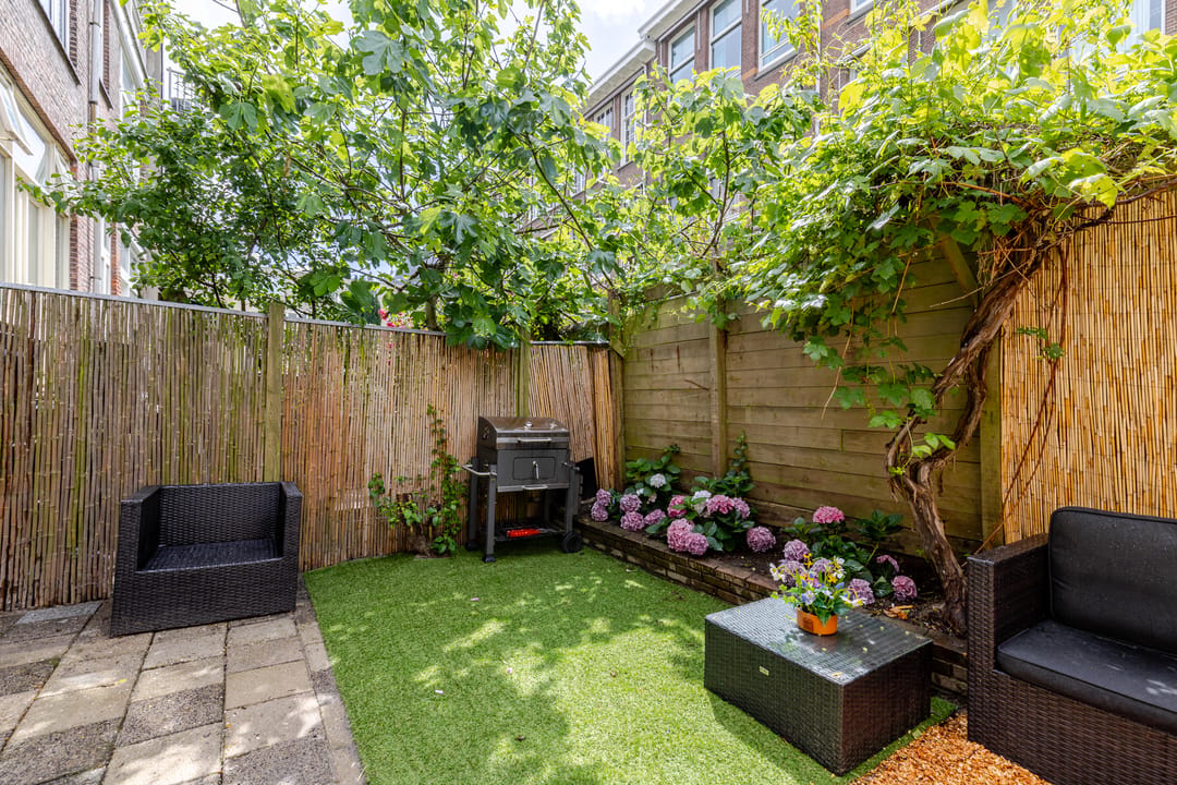 Renovated Townhouse with Double Occupancy Potential in Rotterdam Oude Noorden — 11