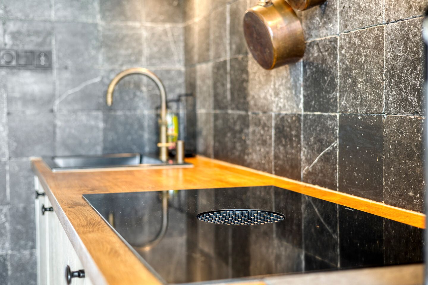 Characterful Ground Floor Apartment with Energy Label A and Exceptional Deep Garden in Arnhem — 14