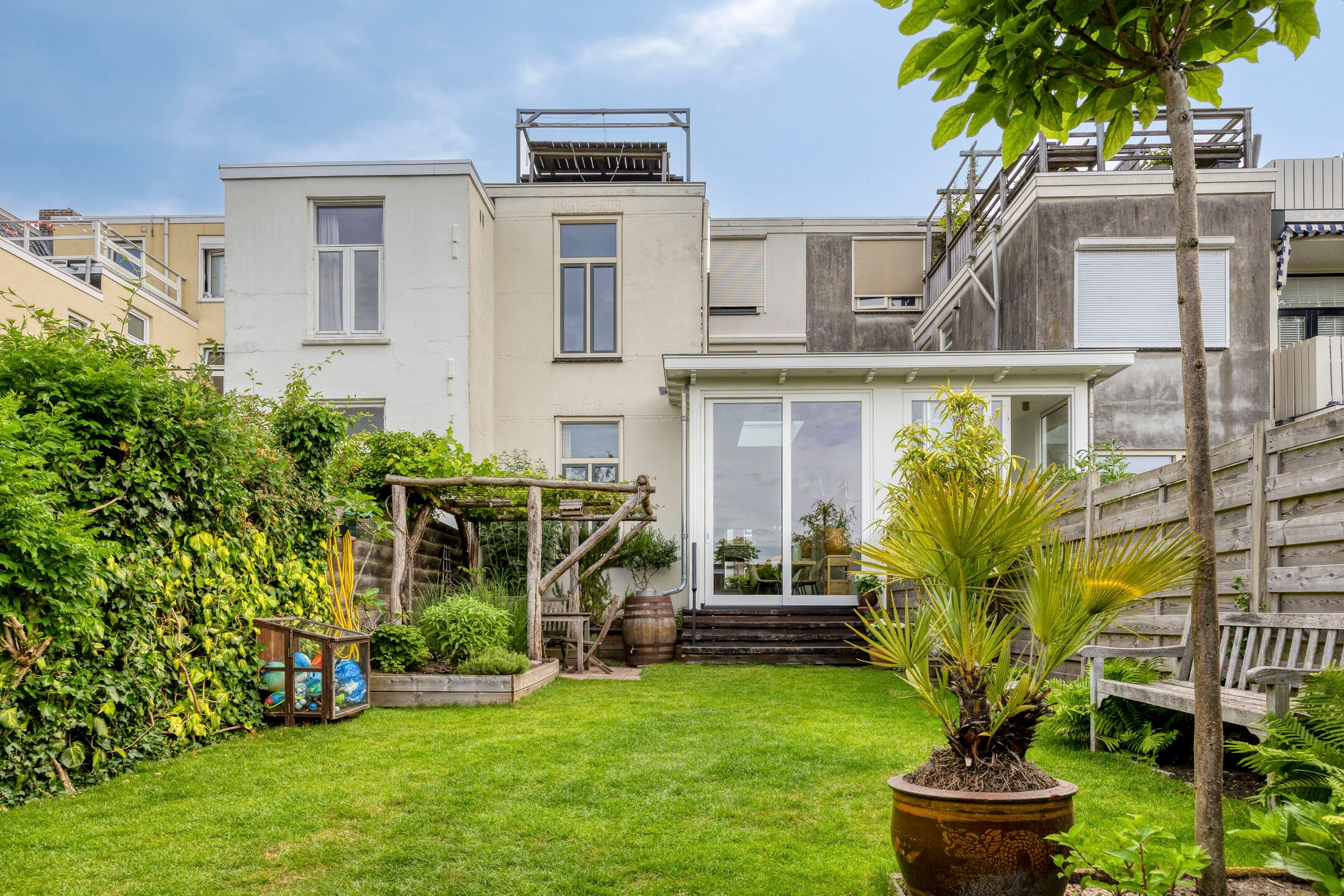 Characterful Ground Floor Apartment with Energy Label A and Exceptional Deep Garden in Arnhem — 33