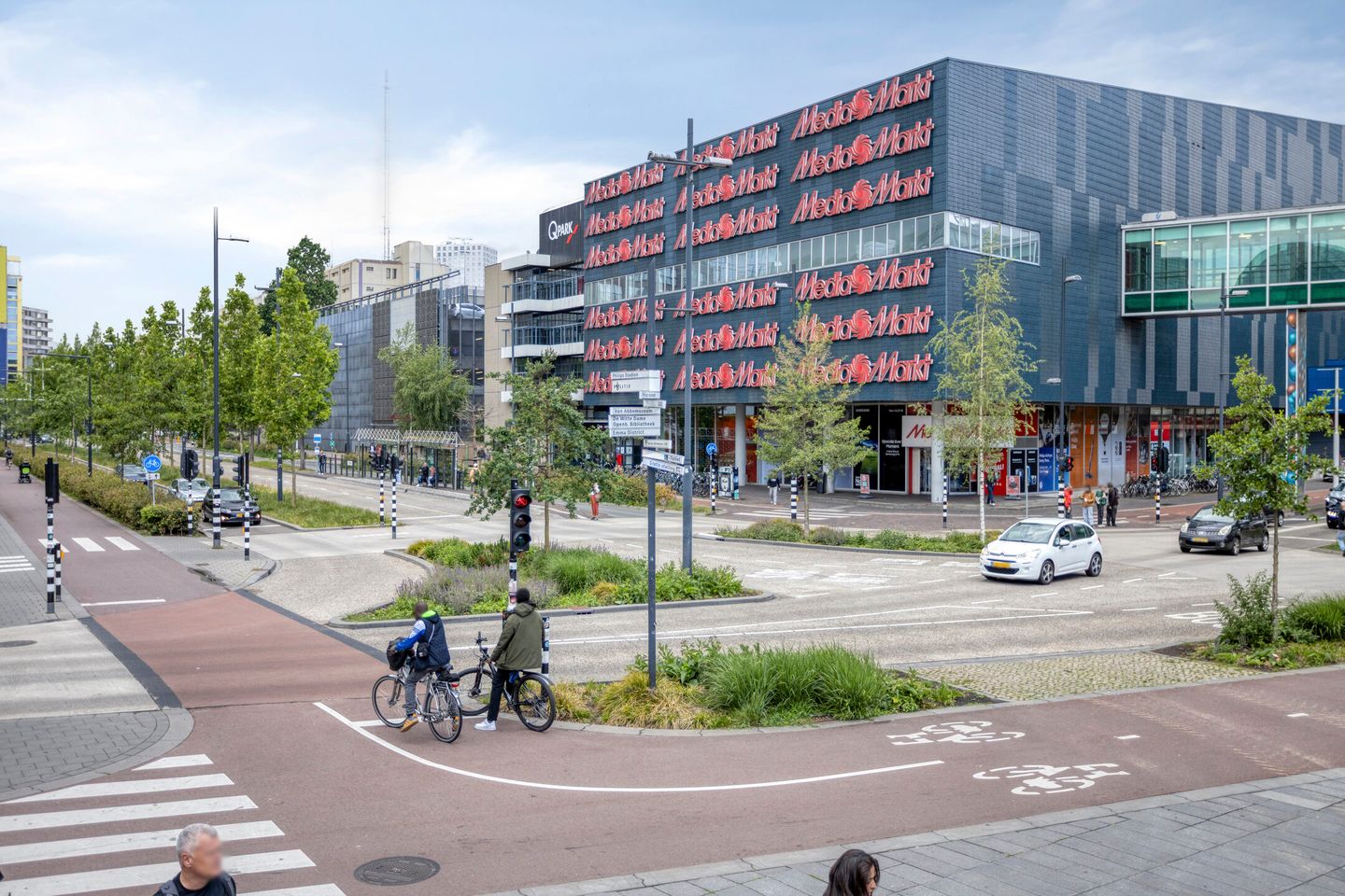 Photo 20 of Nieuwe Emmasingel 1-19