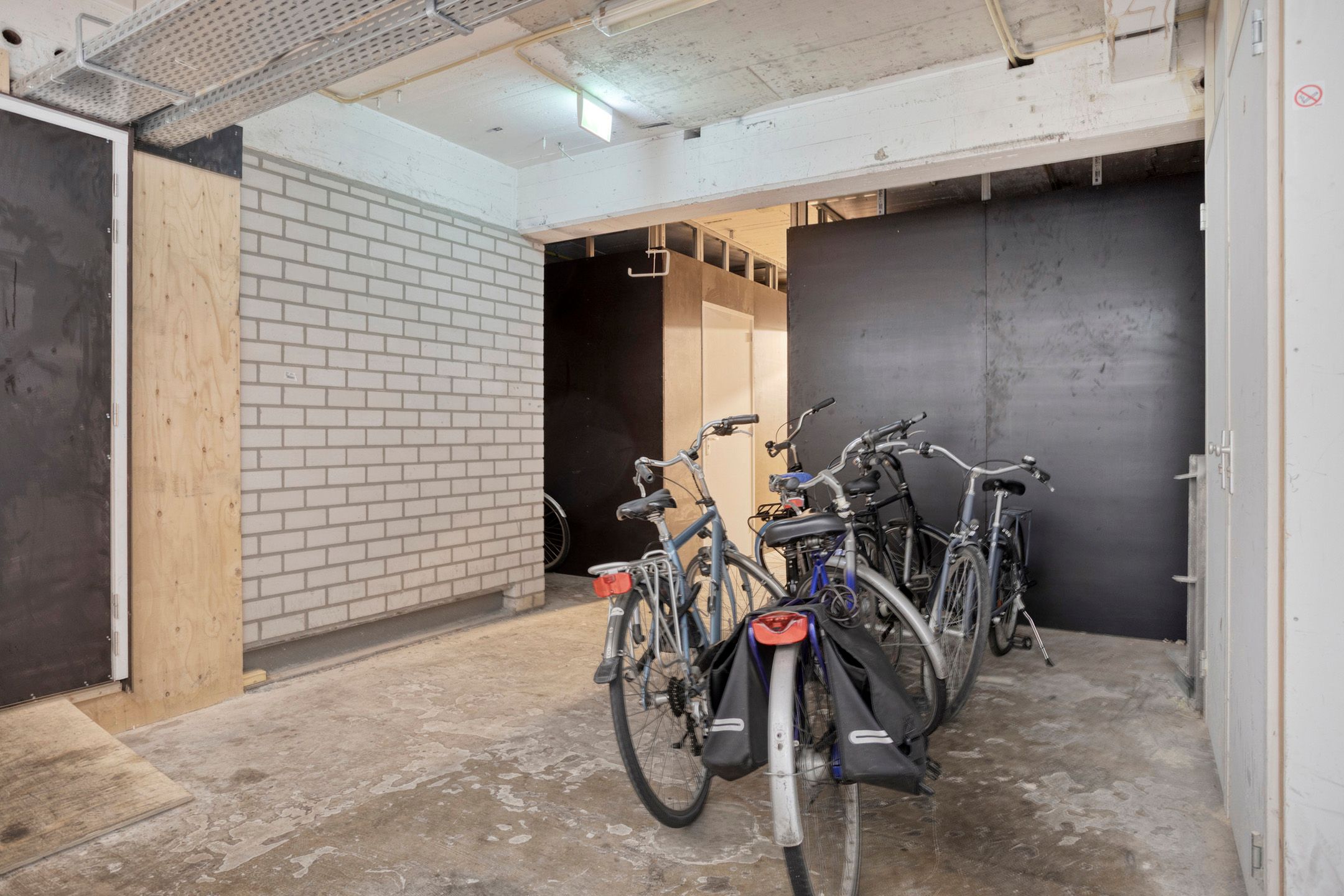 Photo 18 of Nieuwe Emmasingel 1-19