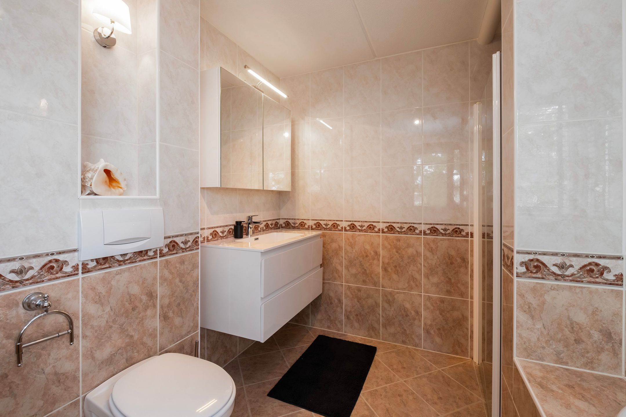Photo 21 of Golfresidentie 122