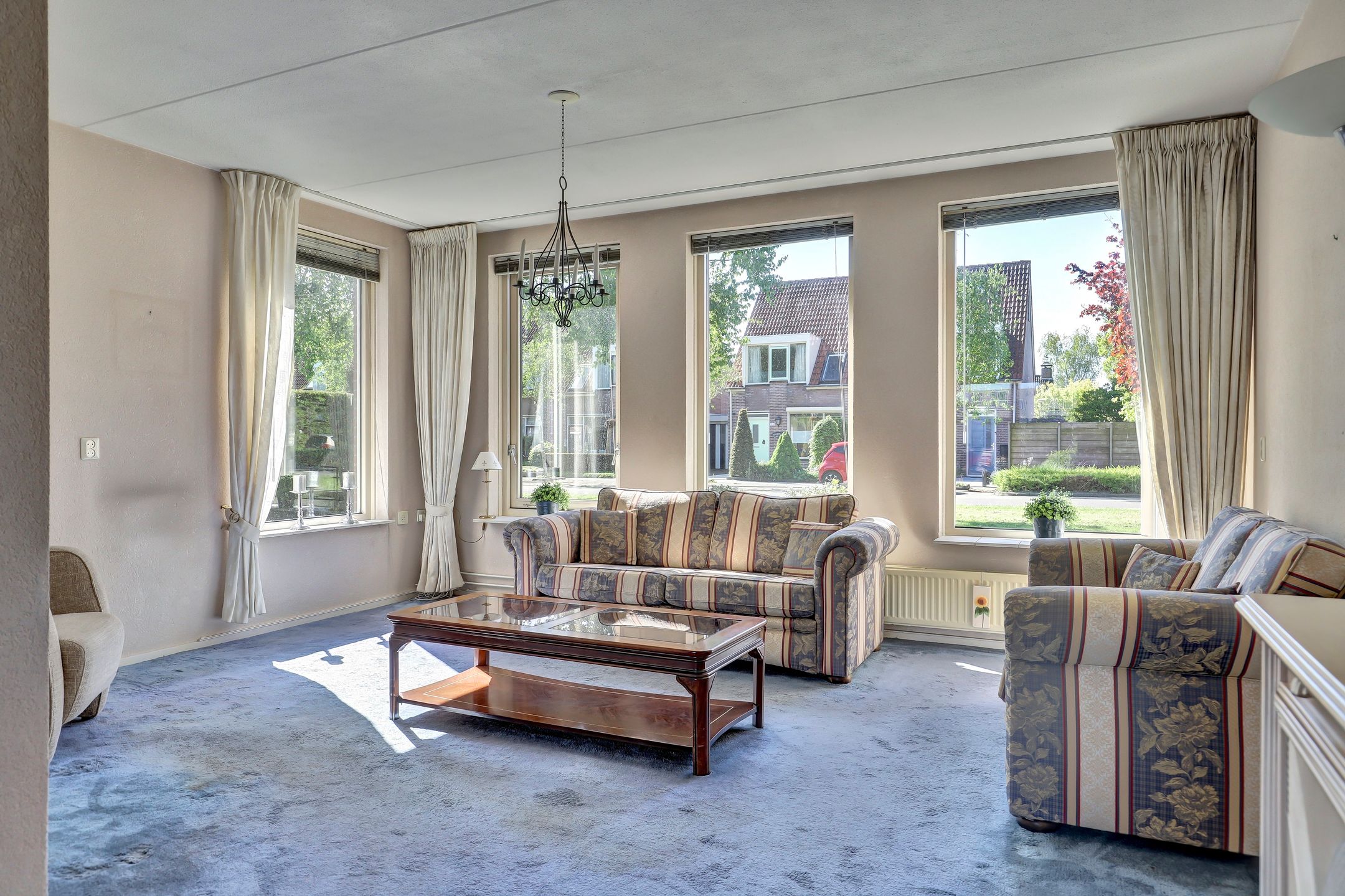 Spacious Semi Detached Family Home with Garden and Garage in Rozeboom — 9