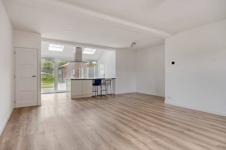 Foto 4 van Zeeburgstraat 1