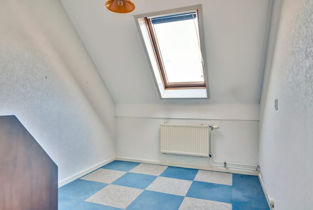 Spacious Semi Detached Family Home with Garden and Garage in Rozeboom — 23