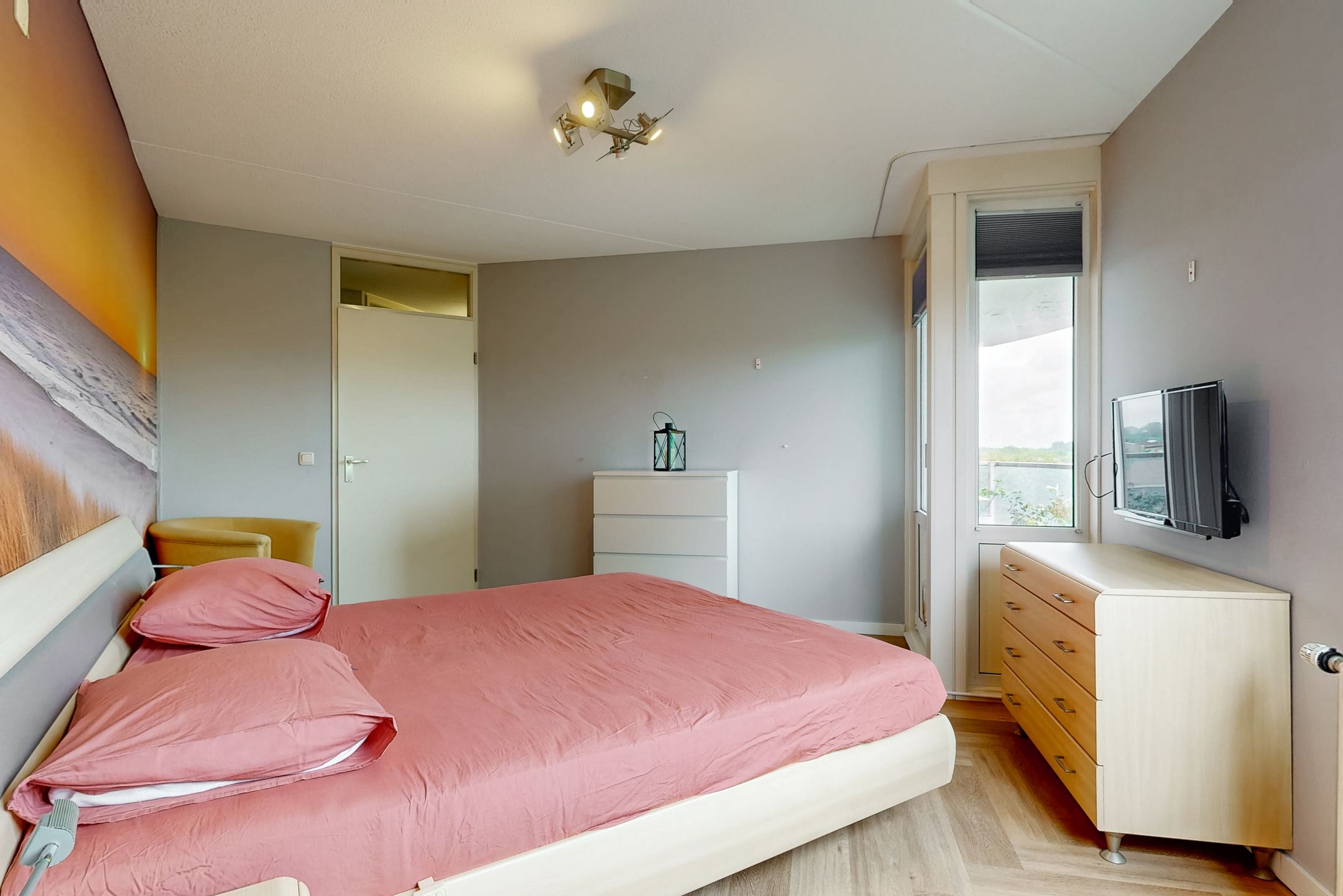 Photo 18 of Vondelstaete 550