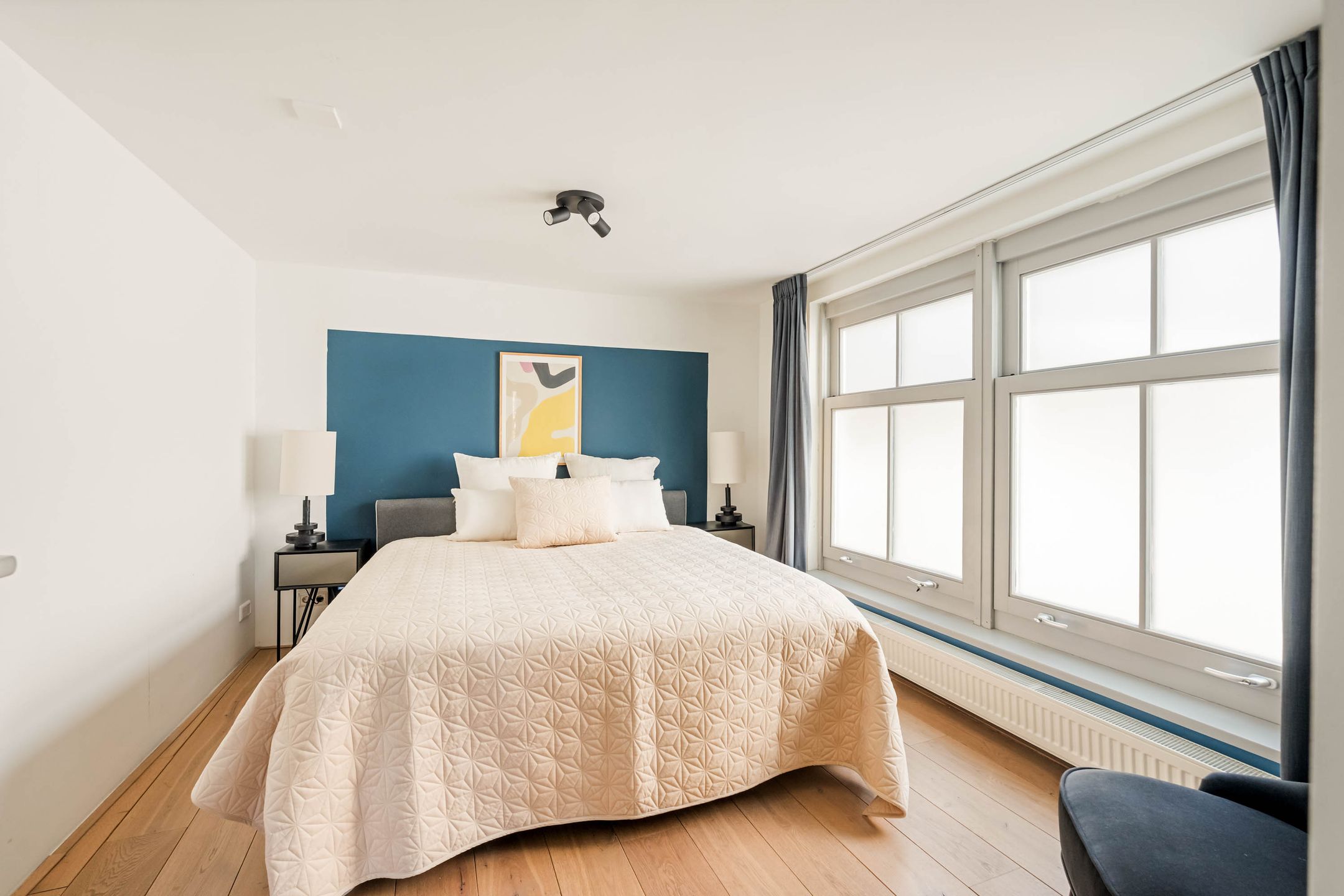 Spacious Double Upper House with Sunny Roof Terrace and Panoramic Canal Views — 21