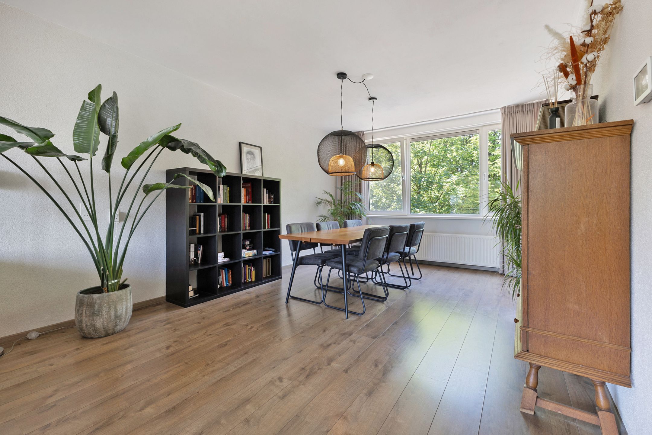 Move-In Ready 3-Room Apartment with Two Balconies in Green De Reit Neighborhood — 9