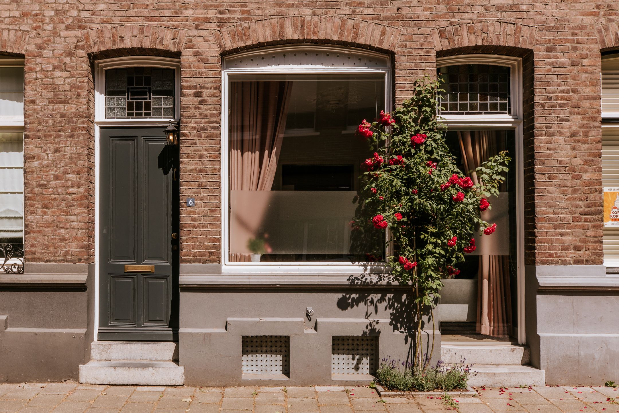 Photo 6 of Dokter Leursstraat 6