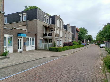 View photos