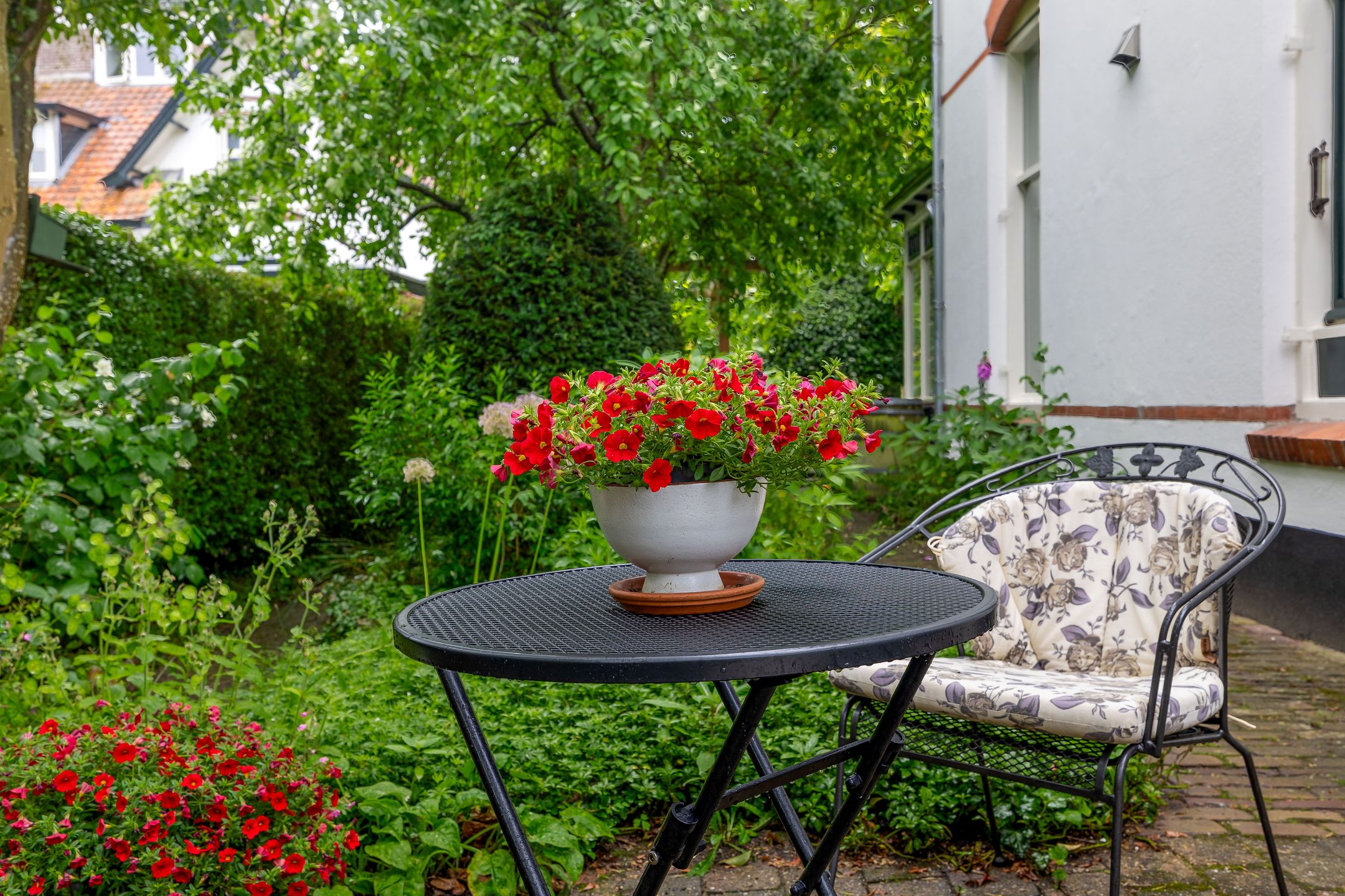 Characteristic Detached Villa 'Lucht en Licht' from 1910 with Modern Comforts and Spacious Garden — 51