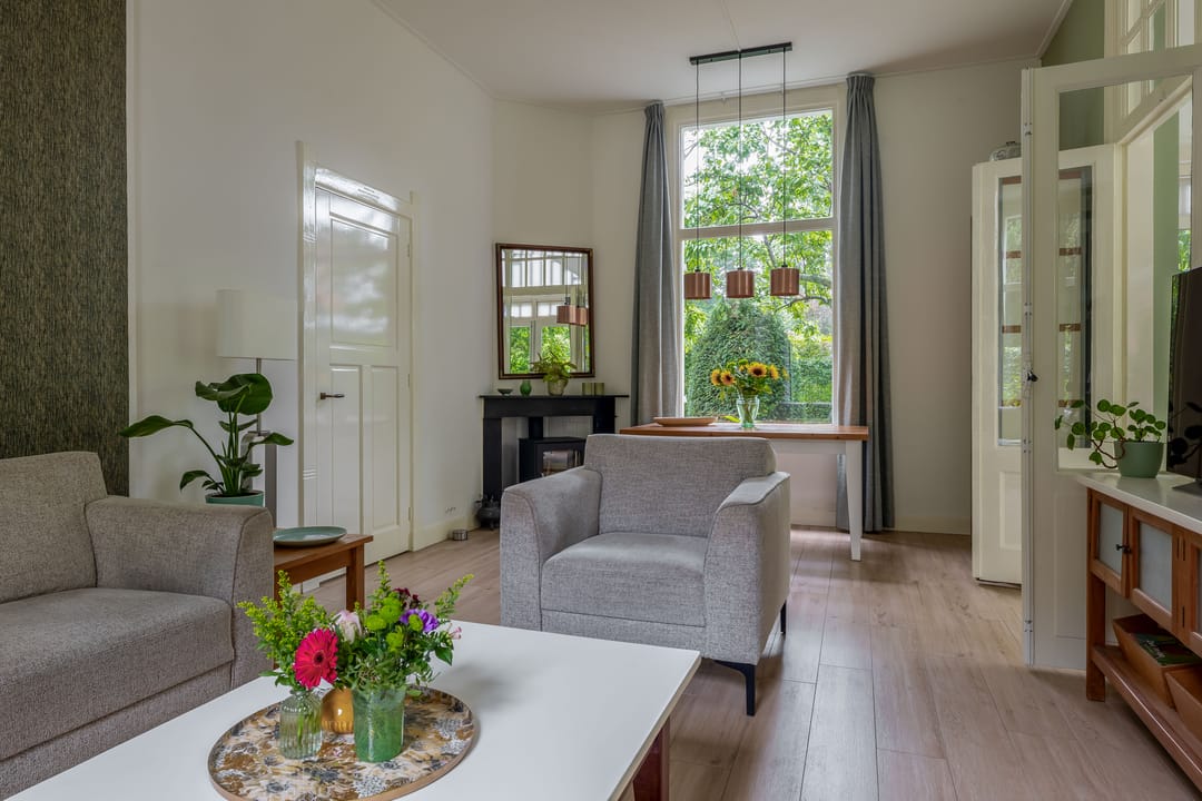 Characteristic Detached Villa 'Lucht en Licht' from 1910 with Modern Comforts and Spacious Garden — 17