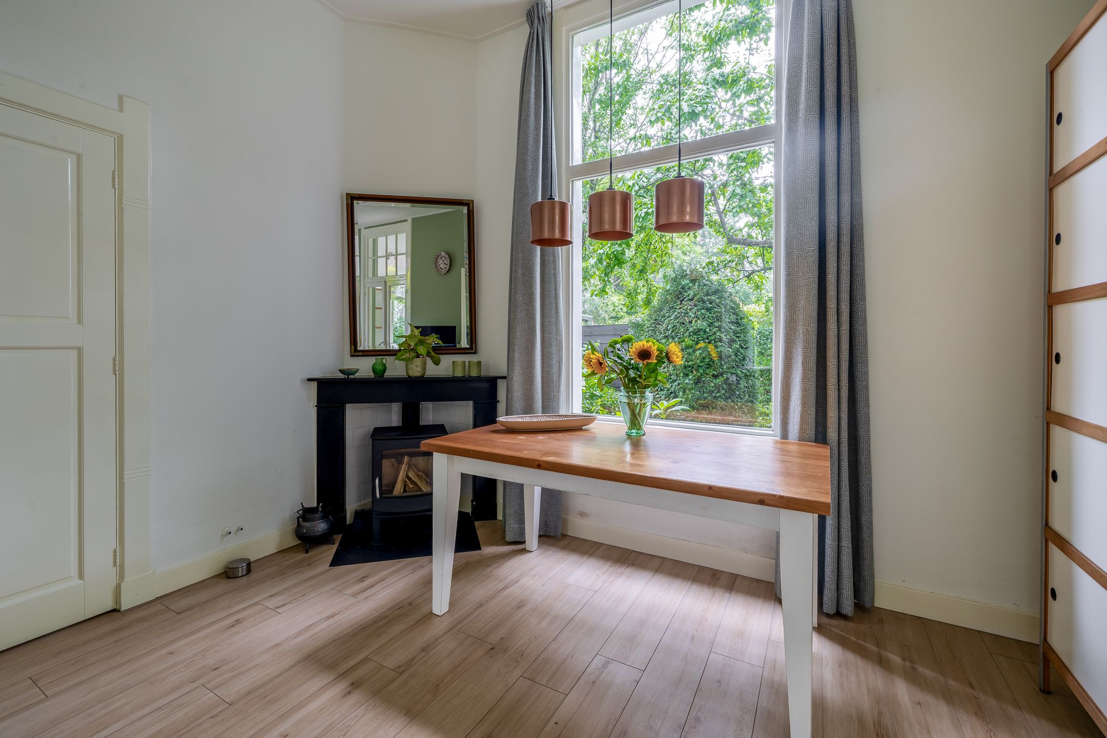 Characteristic Detached Villa 'Lucht en Licht' from 1910 with Modern Comforts and Spacious Garden — 18