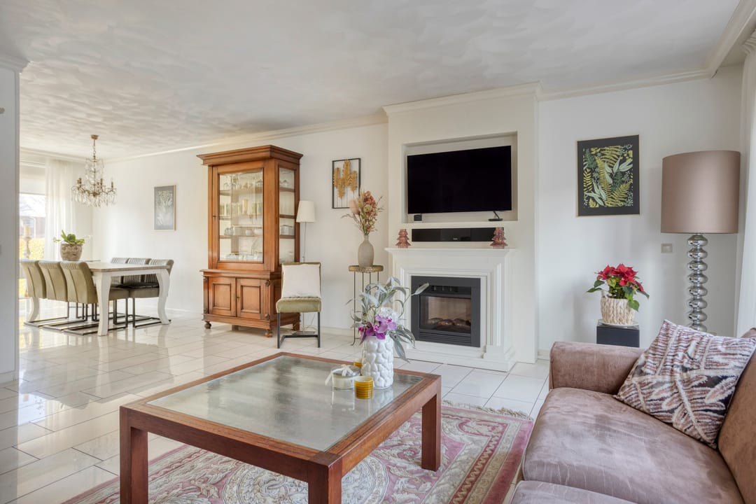 Spacious Terraced Home with Roof Terrace and Unobstructed Views in Tussen de Vaarten — 13