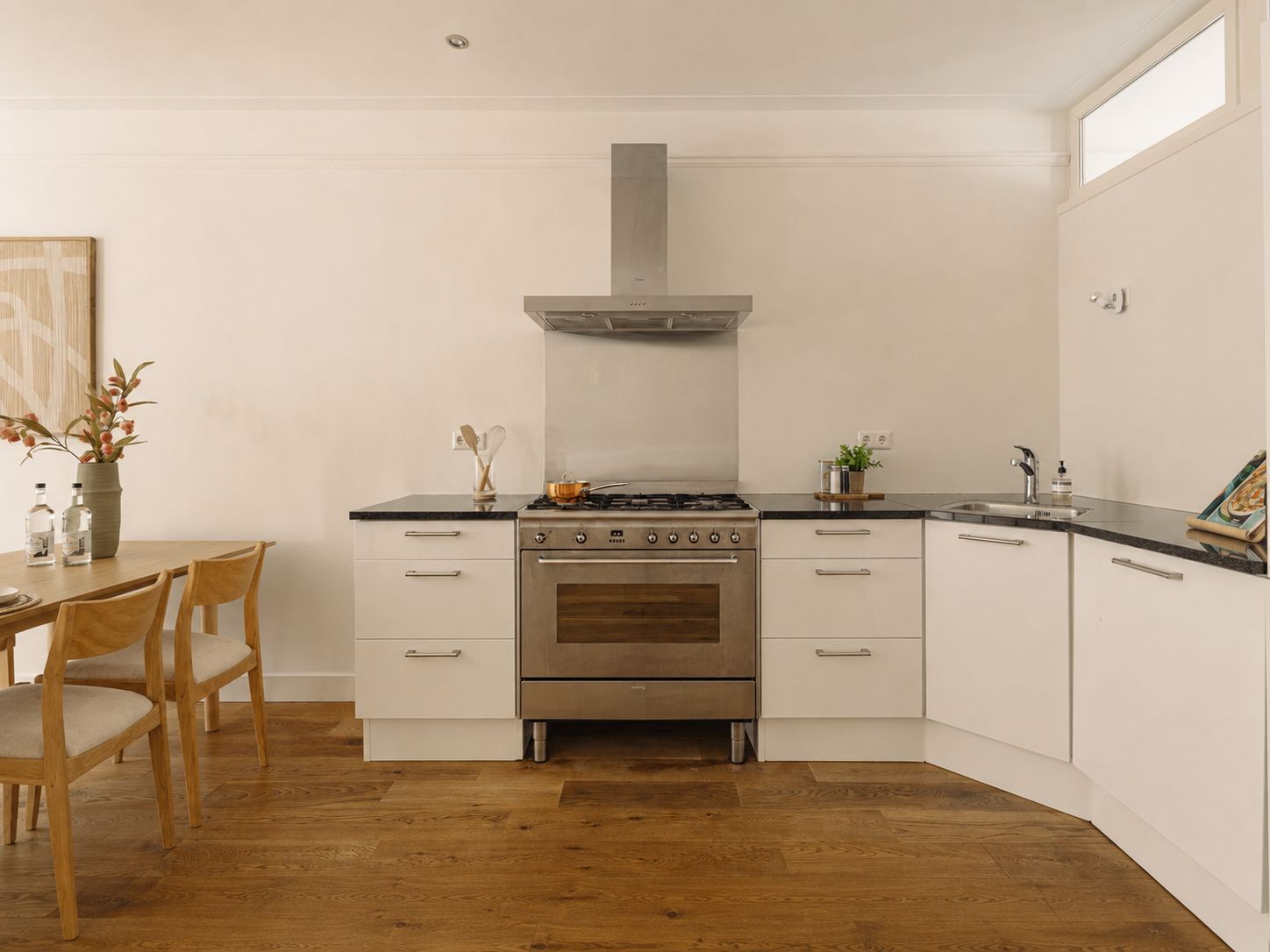 Photo 12 of Cornelis Anthoniszstraat 63-2