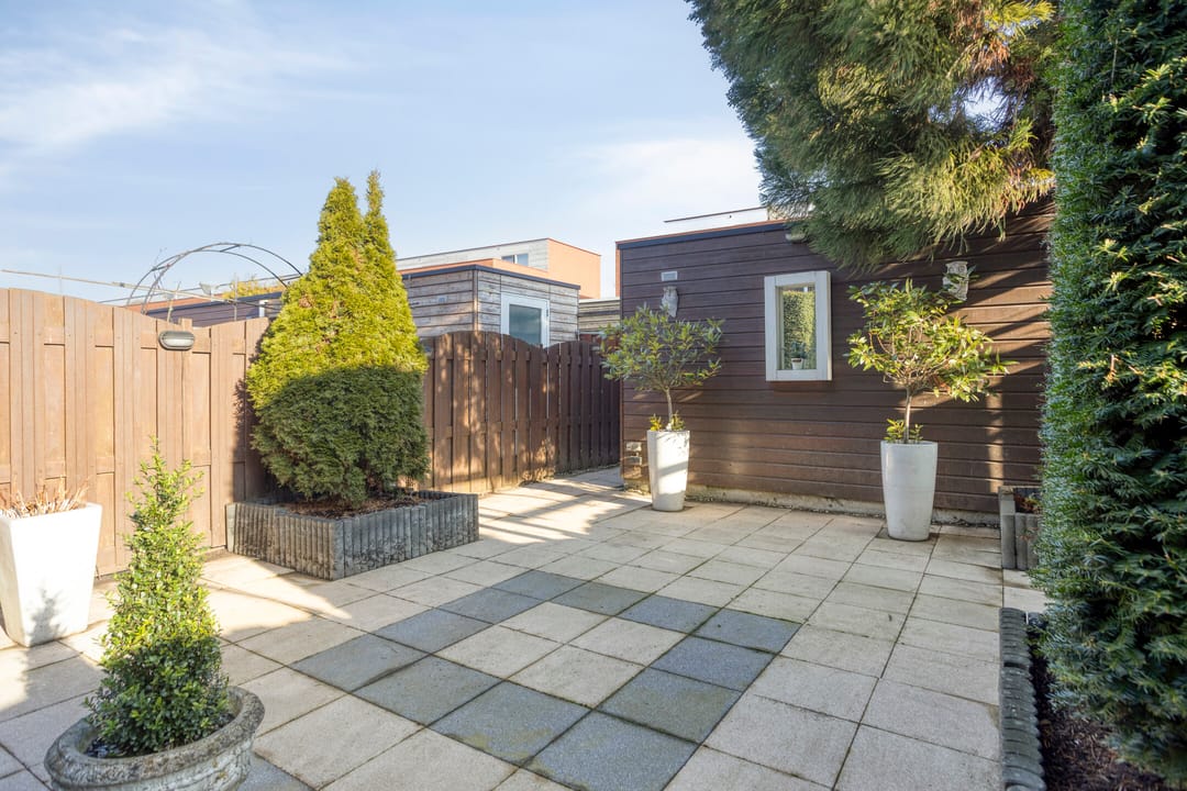 Spacious Terraced Home with Roof Terrace and Unobstructed Views in Tussen de Vaarten — 32