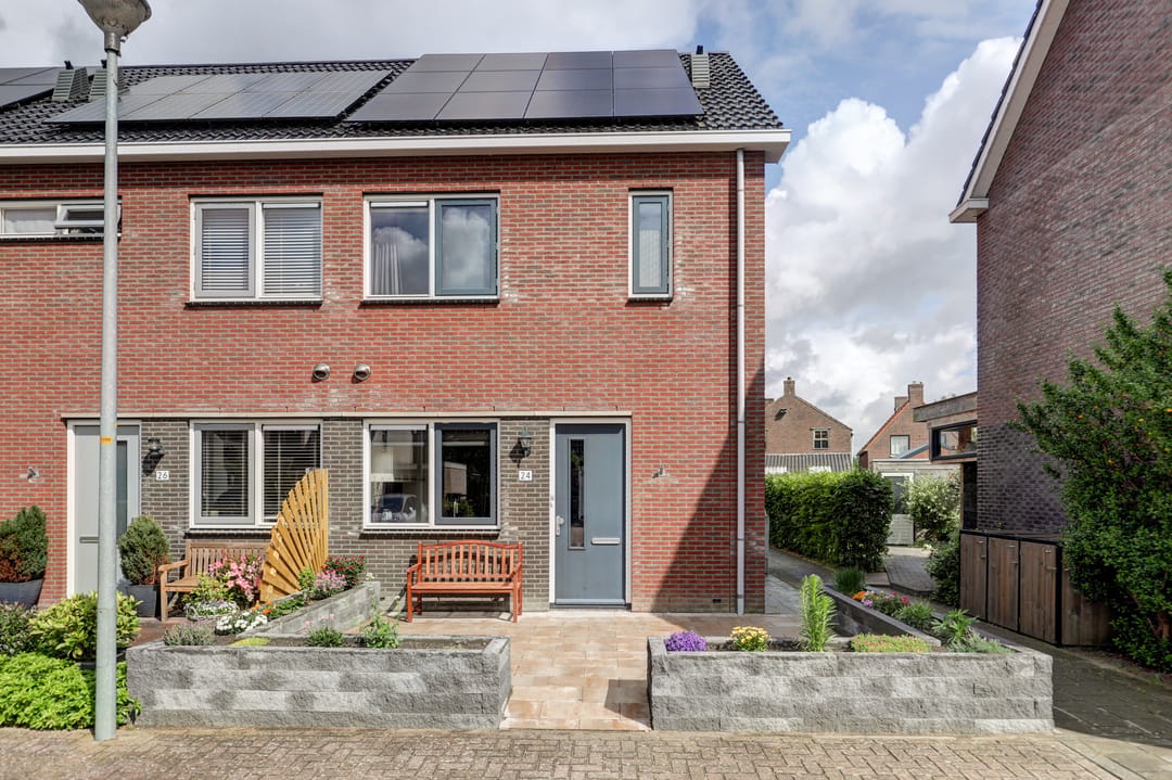 Photo 32 of Voorstuk 24