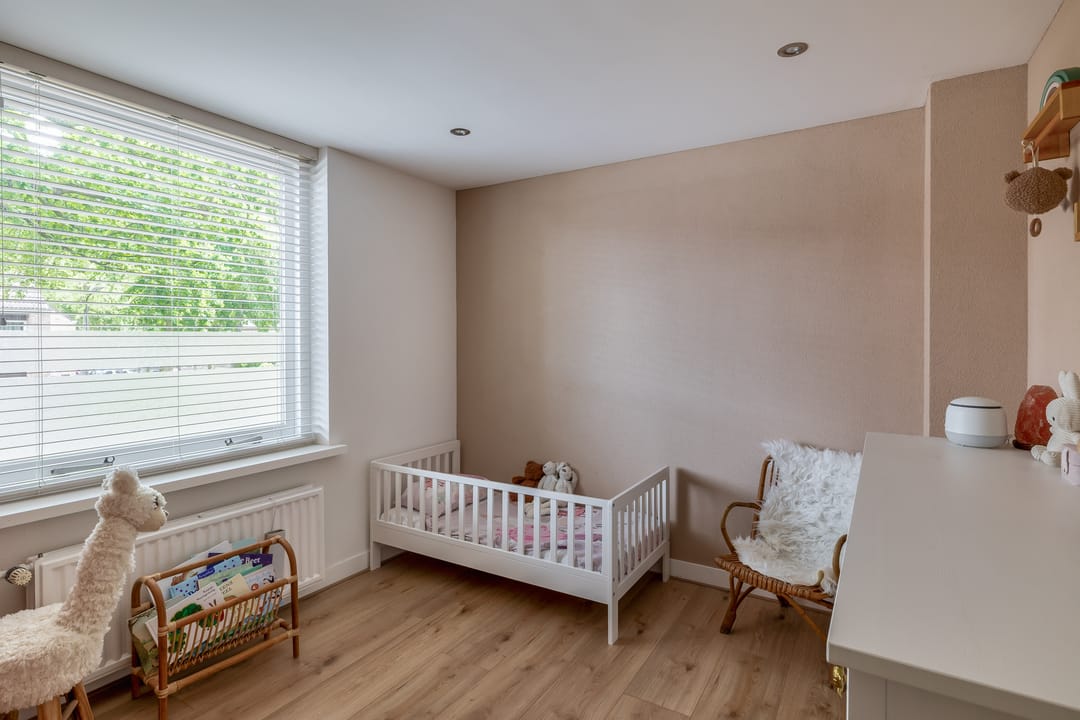 Spacious Corner Home with Two Bathrooms and South-Facing Garden in Schijndel — 22