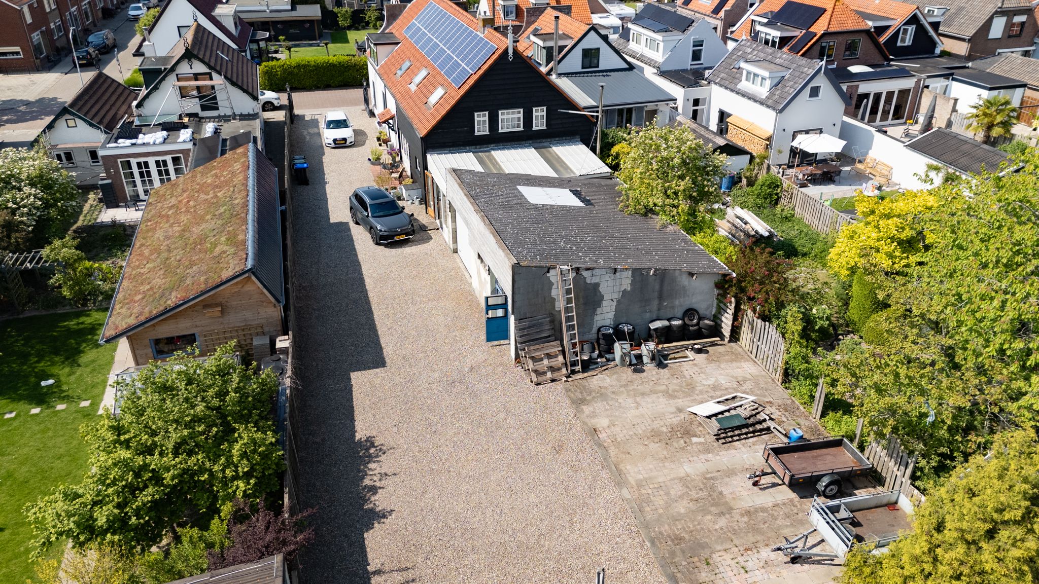 Spacious Former Farmhouse with Six Bedrooms and Open Polder Views — 54