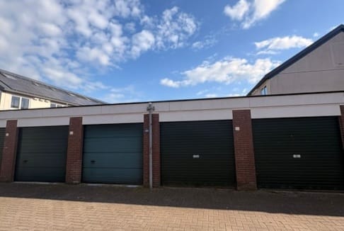 Bekijk foto 4 van Spoorlaan 5-J32