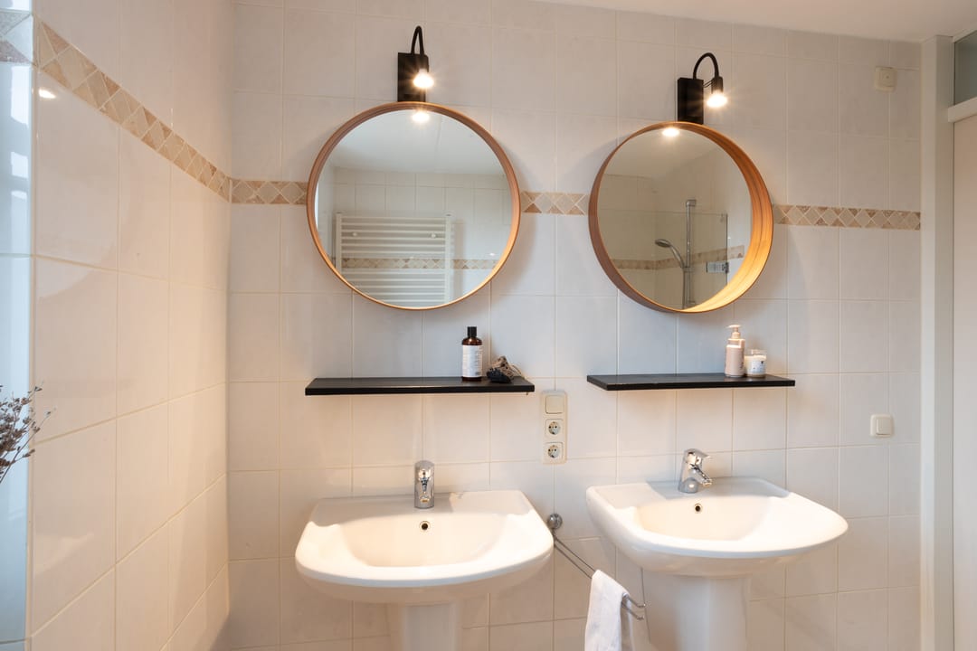 Spacious Townhouse with Eco Zone Views in Helmond — 22