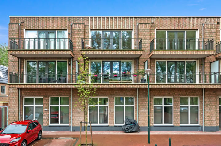 Foto 4 van Thomas Mannsingel 18-A