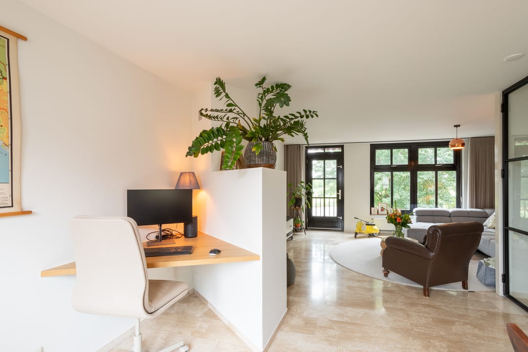 Spacious Townhouse with Eco Zone Views in Helmond — 13