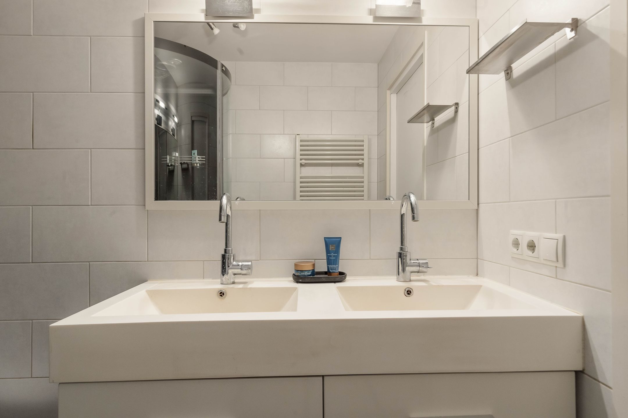 Spacious Six-Bedroom Family Home with Two Bathrooms Near Amstelveen City Centre — 15